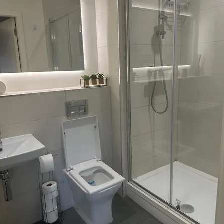 Modern-spacious * Dublin