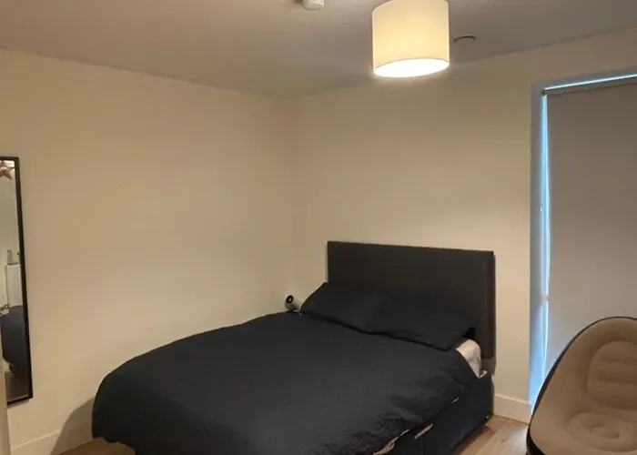 Modern-spacious Pansiyon Dublin